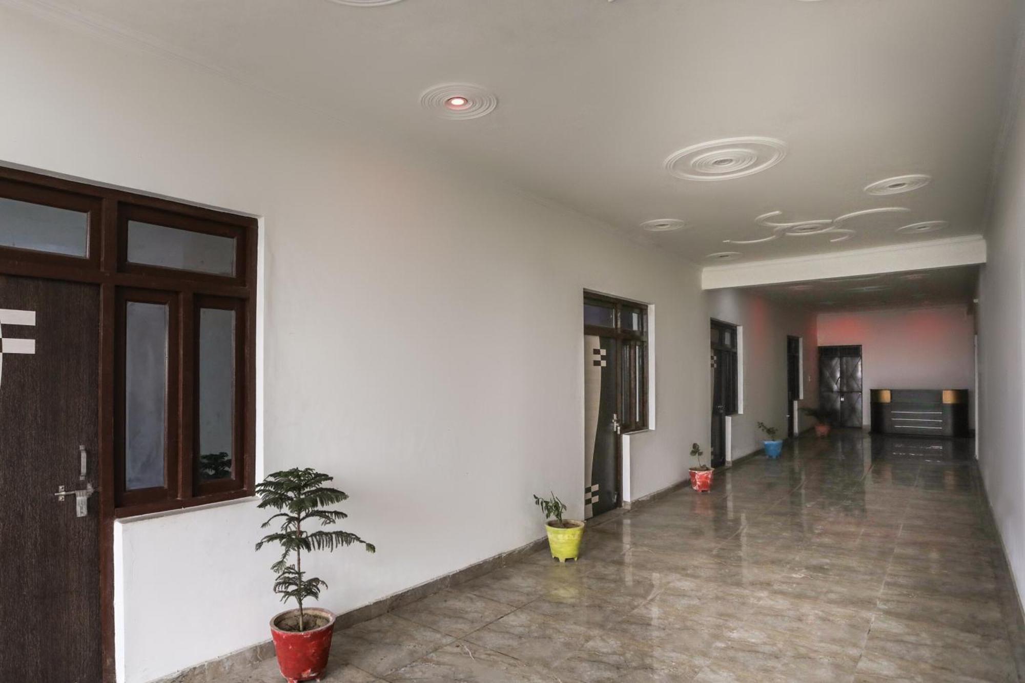 Hotel O Aarush Jhajhar Extérieur photo
