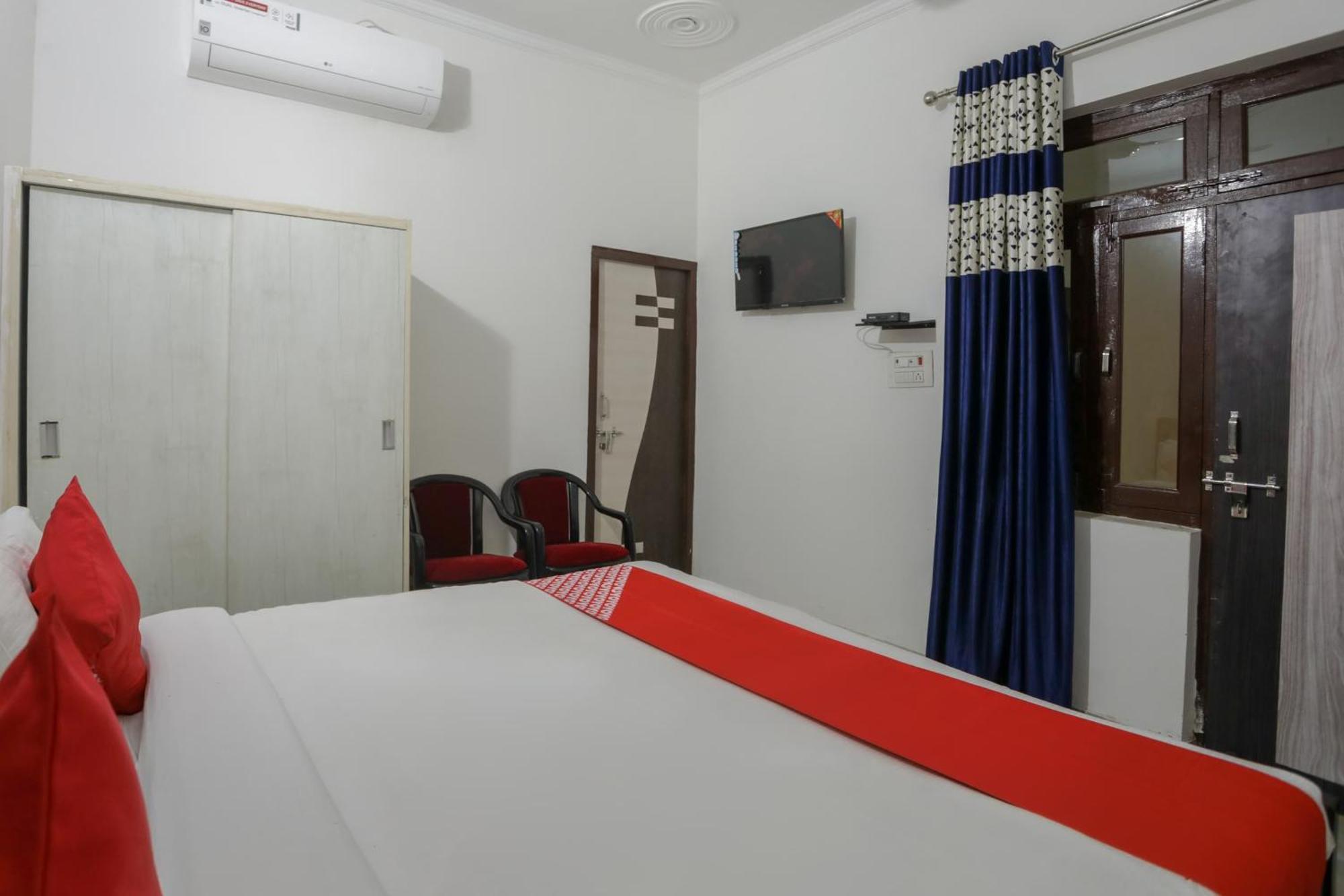 Hotel O Aarush Jhajhar Extérieur photo
