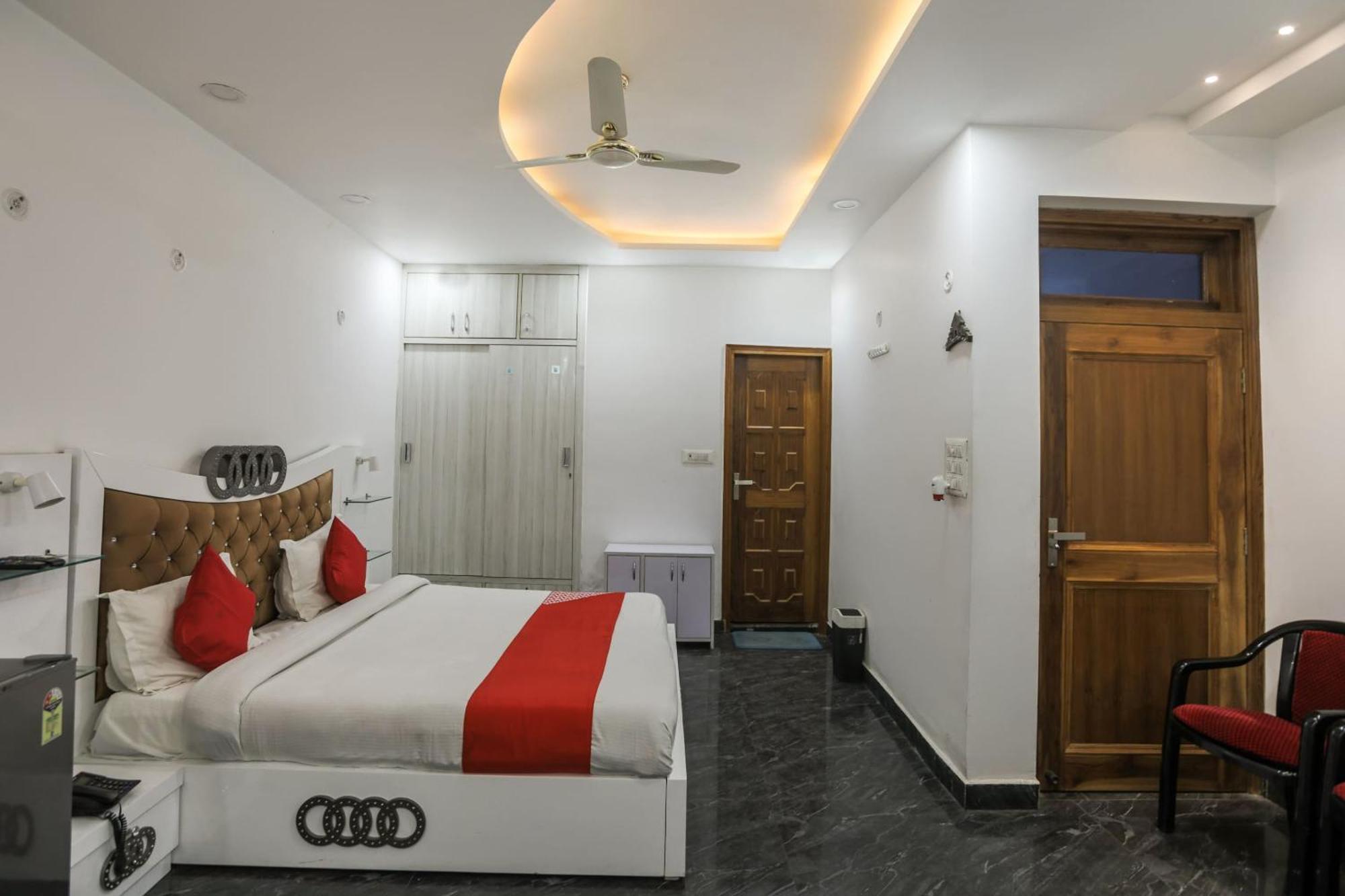 Hotel O Aarush Jhajhar Extérieur photo