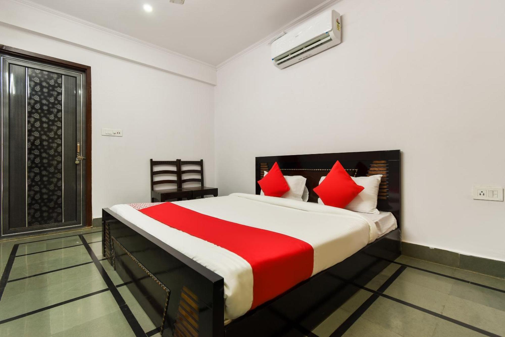 Hotel O Aarush Jhajhar Extérieur photo